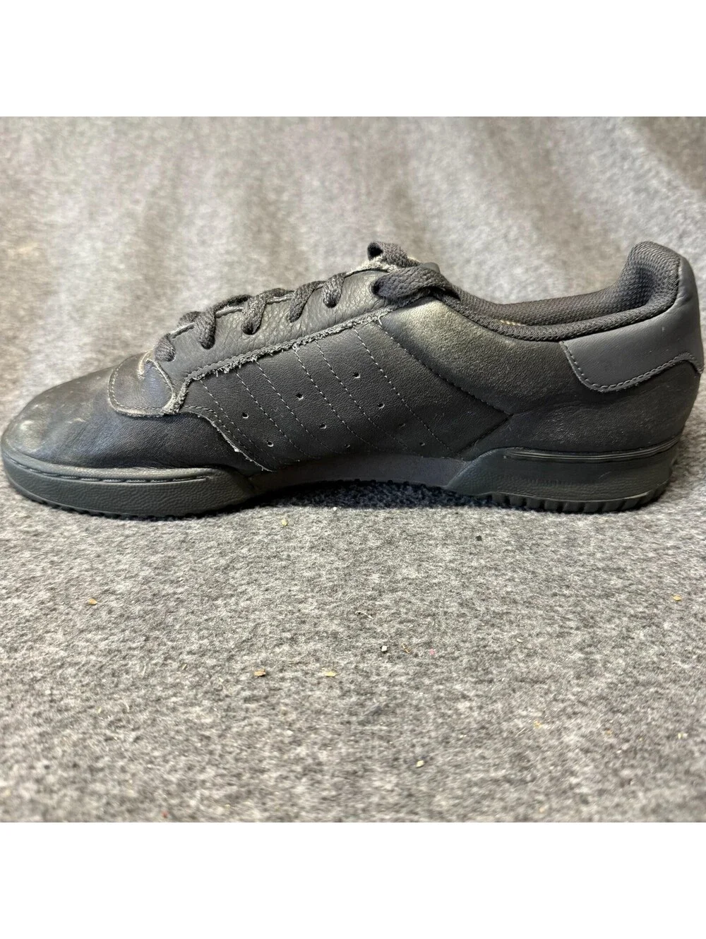 Adidas Calabasas Shoes Mens Size 10.5 Black Sneakers CG6420